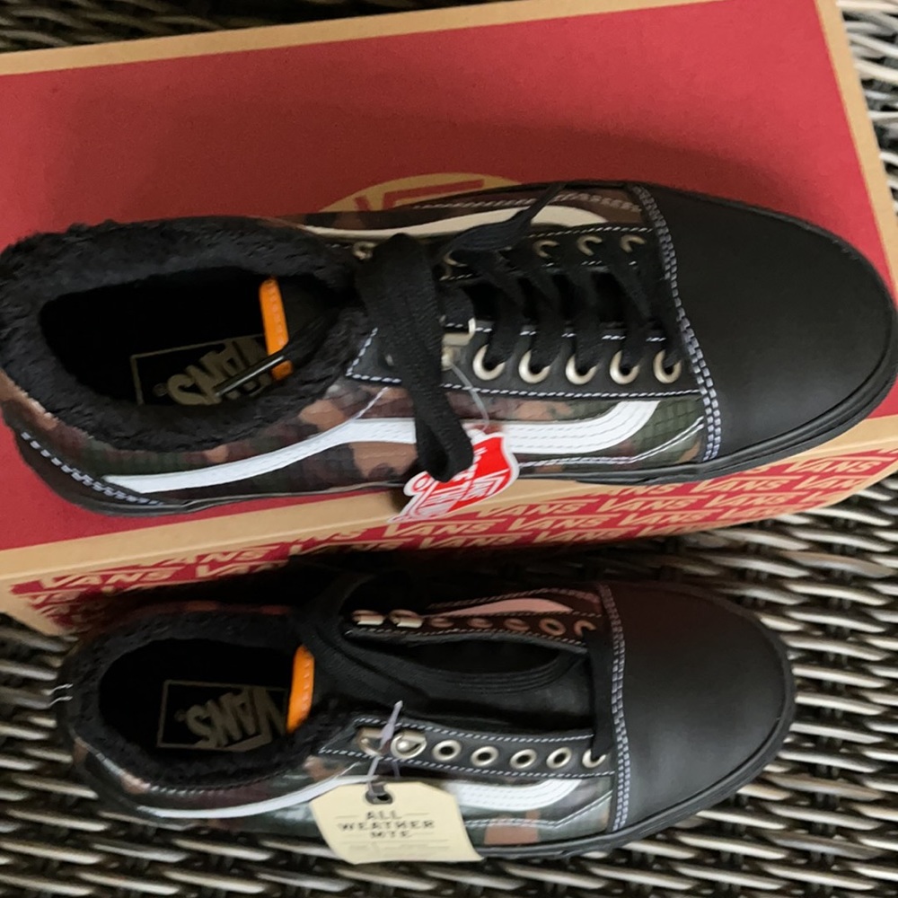 Vans WMNS Old Skool Mte Black/Camo Sneakers - Picture 3 of 16